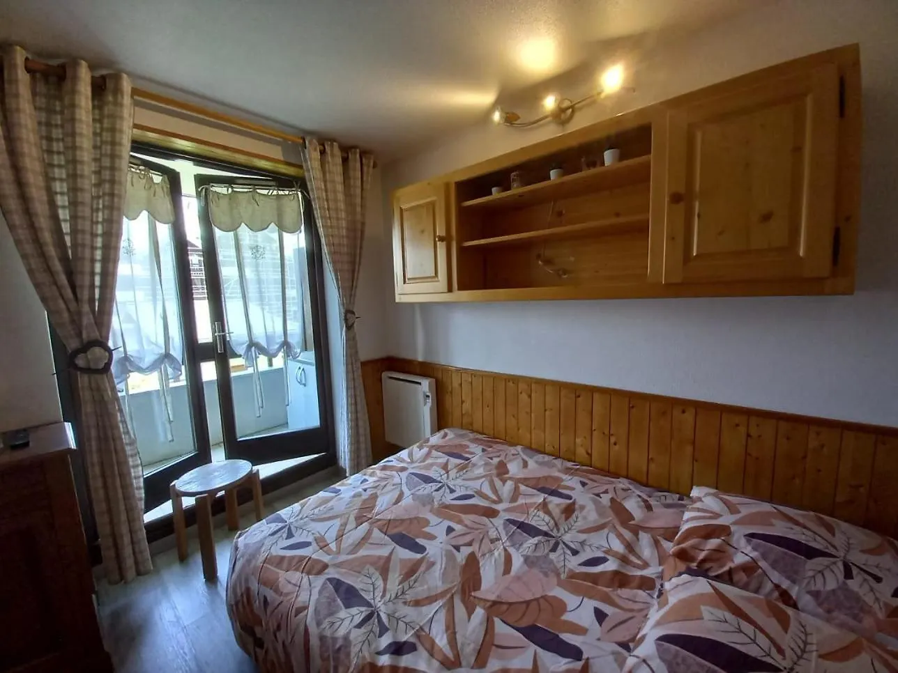 Bel appartement au centre de Samoëns 2/4 personnes 0*,  France
